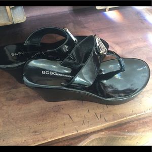 BCBG Black Patent Wedge Sandals Size 7